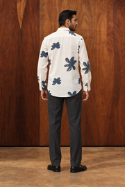 Off White Conversational Print Cotton Spread Collar Long Sleeve Shirt For Men