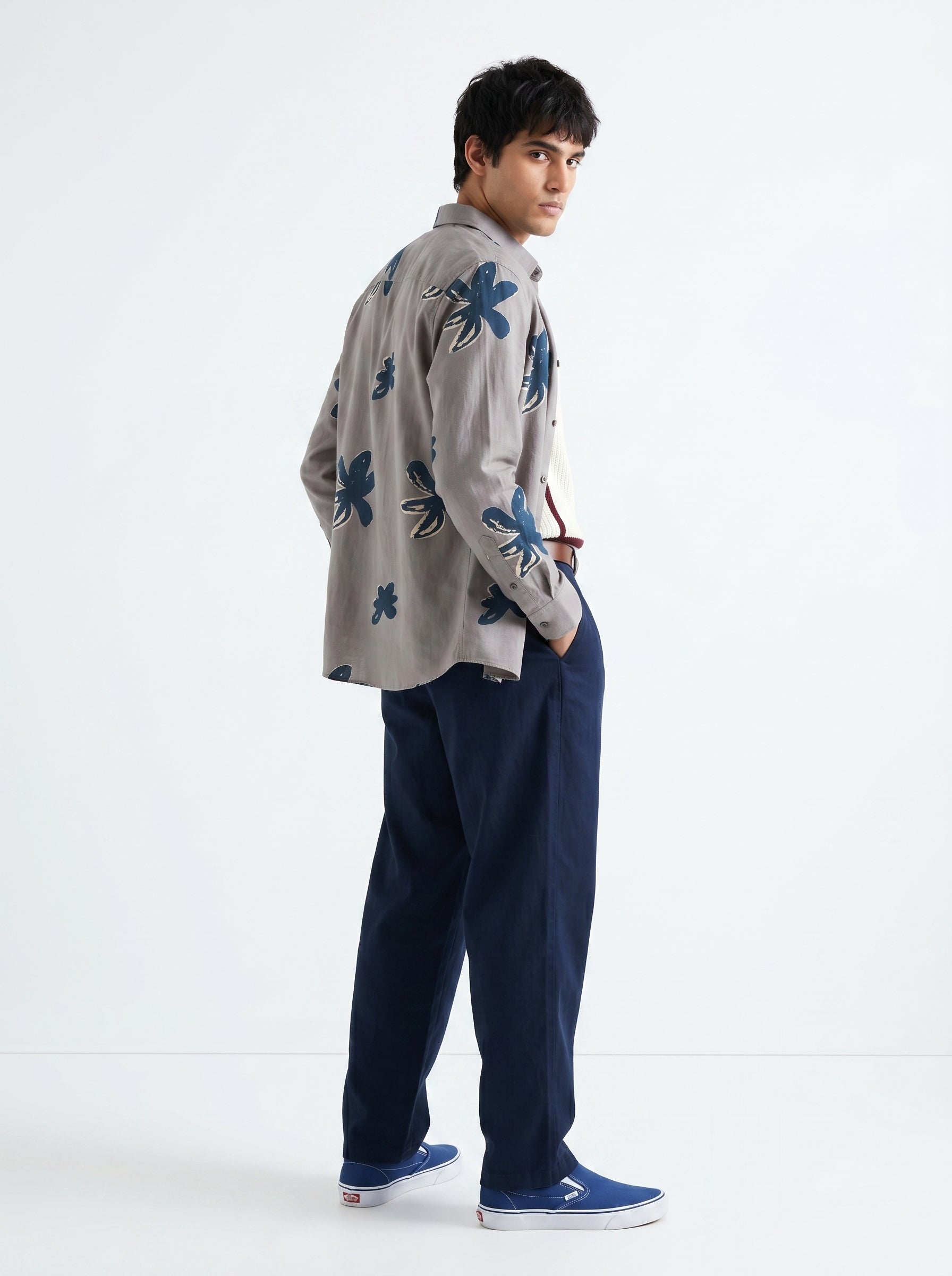 Grey Spread Collar Floral Print Regular Fit Cotton Men's Shirt
