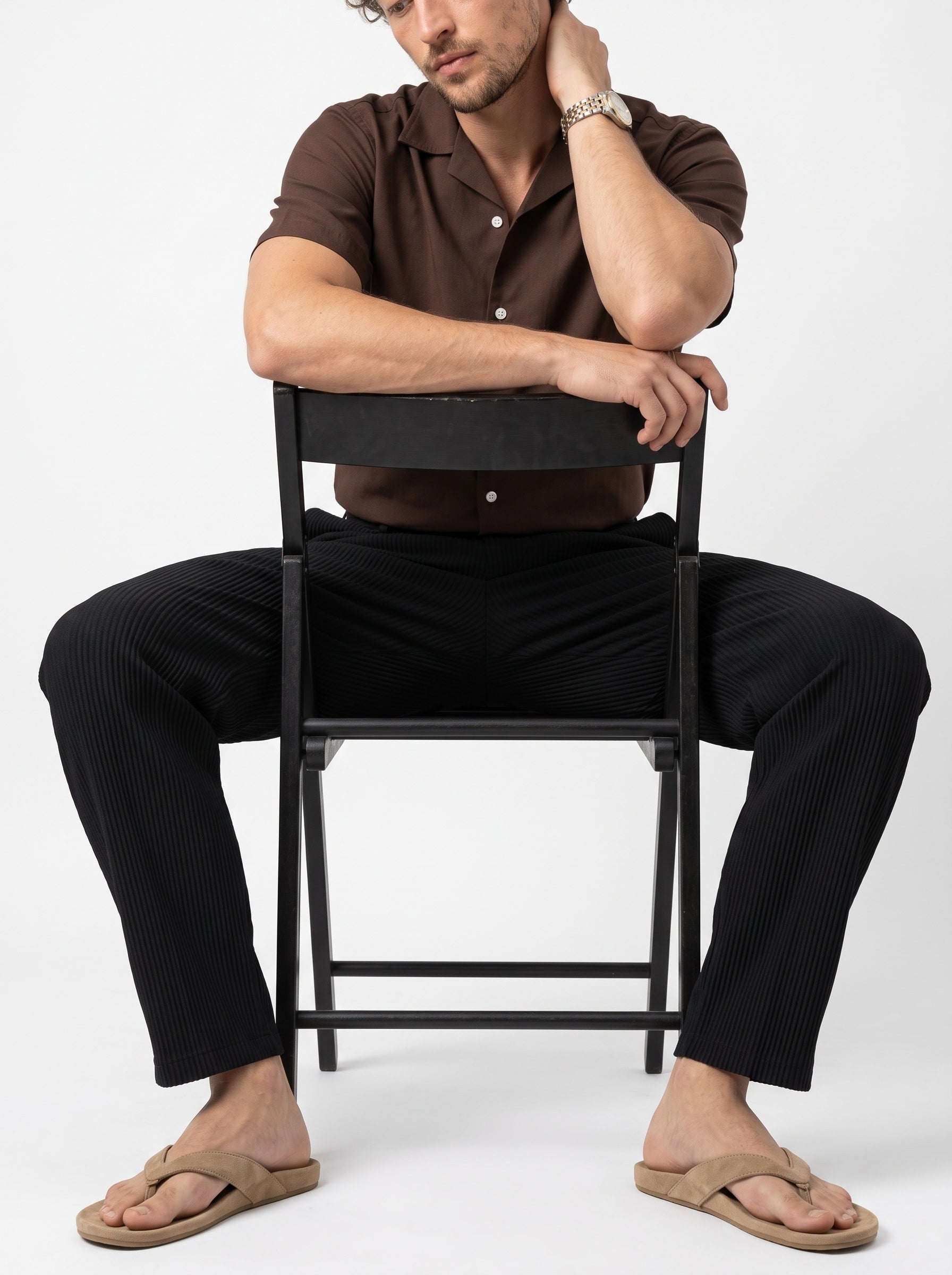 Black Solid Micro-Textured Relaxed Tapered Cotton Men's Trousers